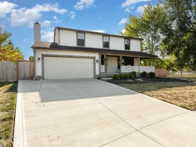 4 Bedroom Apartment 5773 Hargus Ct