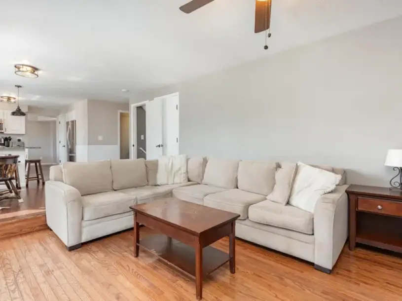 4 Bedroom Apartment 5773 Hargus Ct-10