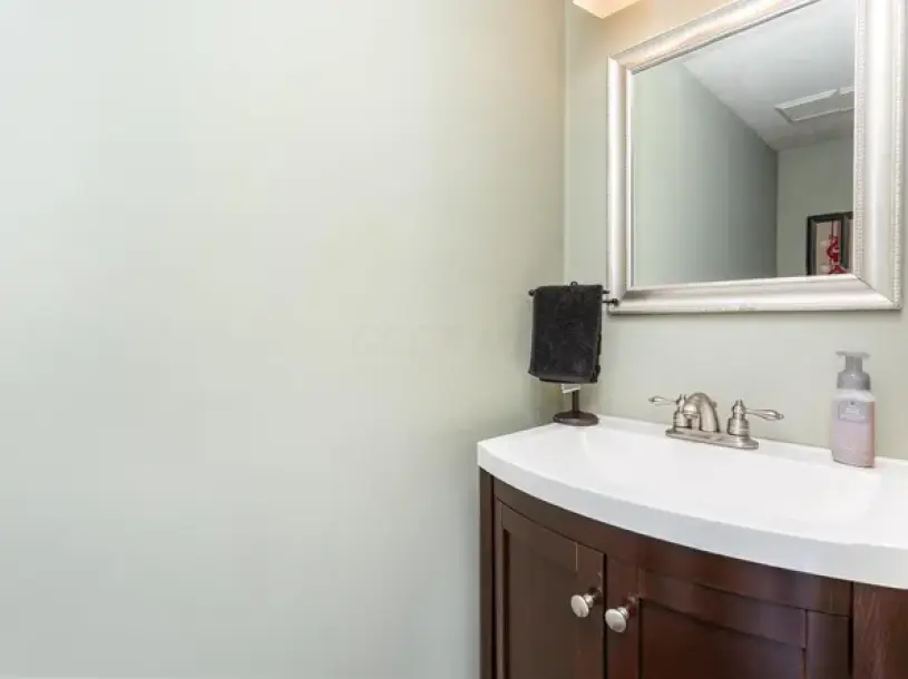 4 Bedroom Apartment 5773 Hargus Ct-11