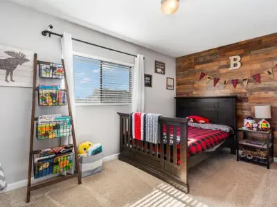 4 Bedroom Apartment 5773 Hargus Ct