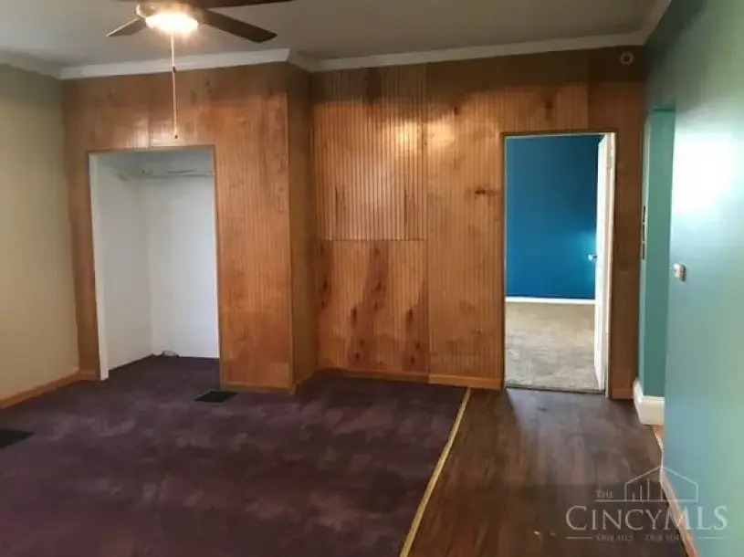 4 Bedroom Apartment 3502 Woodbine Ave-7