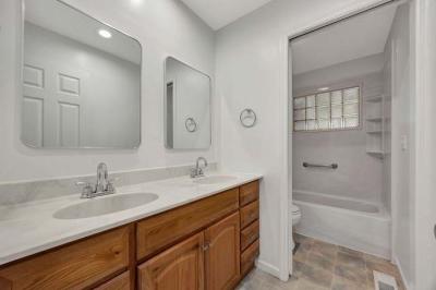 873 Tradewind Dr, Mason, OH 45040