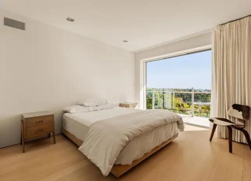 467 Paseo Miramar, Pacific Palisades, CA 90272-7