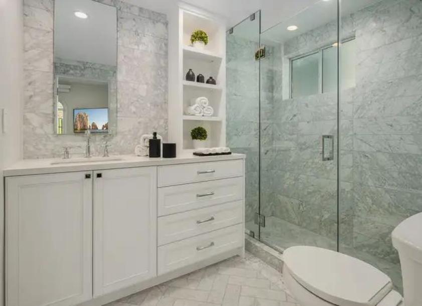 402 Doheny Rd, Beverly Hills, CA 90210-14