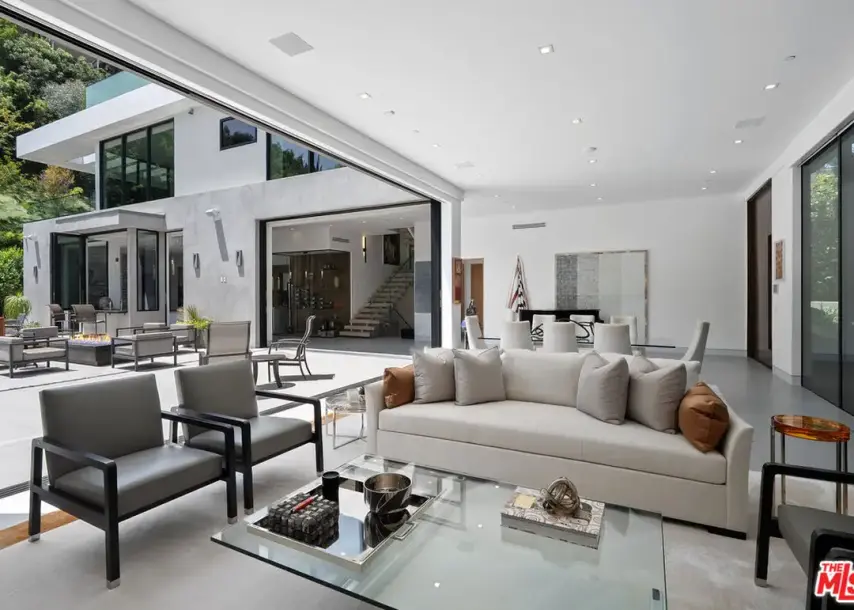 1527 Rising Glen Rd, Los Angeles, CA 90069-5