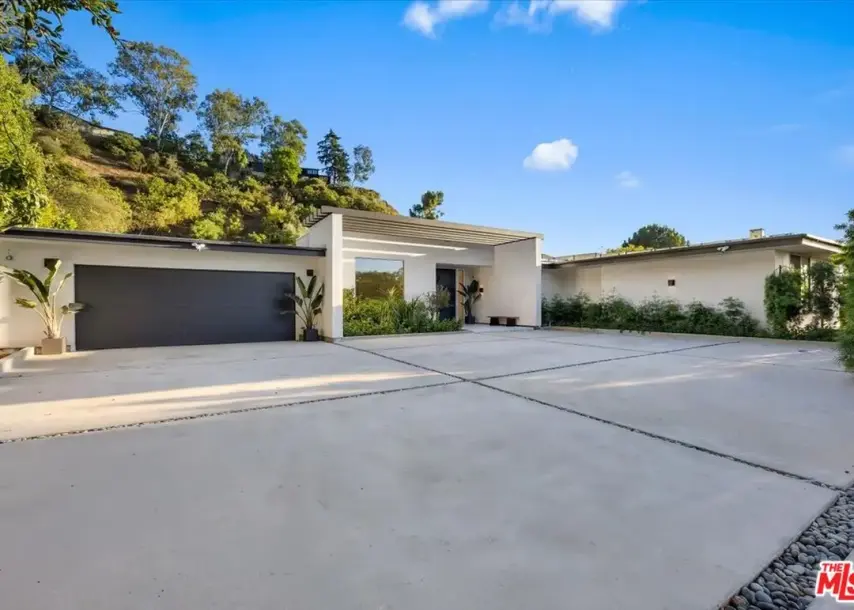 1836 Loma Vista Dr, Beverly Hills, CA 90210-2