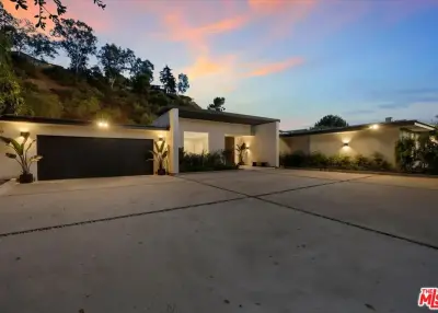 1836 Loma Vista Dr, Beverly Hills, CA 90210